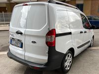 usata Ford Transit COURIER 1.5 TDCI 75 CAVALLI