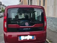 Usado Fiat Doblò Lounge 120 HP (88 kW) 2017 Vermelho Monovolume