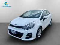 Usata Kia Rio 75 CV (55 kW) 2016 Bianco Utilitaria