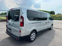 Usata Renault Trafic 150 CV (110 kW) 2023 Argento Monovolume