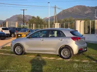 Usata Kia Rio 90 CV (66 kW) 2017 Berlina