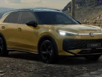 Nuova VW T-Roc R-line 150 CV (110 kW) 2026 Canary yellow nero SUV