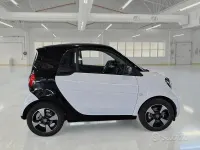 Usata Smart ForTwo Coupé Passion 41 kW (56 CV) 2022 Bianco Coupé