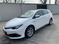 usata Toyota Auris 1,8 Hybrid Active 2017