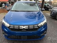 Usata Dacia Sandero Essentiel 91 CV (66 kW) 2023 Blu Berlina