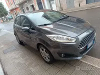 Usata Ford Fiesta Titanium 75 CV (55 kW) 2017 Grigio Utilitaria
