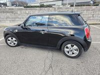 Begagnad Mini ONE 75 HK (55 kW) 2015 Halvkombi