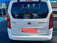 Usata Toyota Proace City City 110 CV (80 kW) 2022 Bianco Monovolume