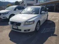 Usata Volvo V50 Plus 114 CV (83 kW) 2011 Bianco Station wagon