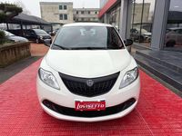 Usata Lancia Ypsilon S 69 CV (50 kW) 2024 Bianco Utilitaria