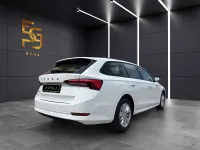 Usata Skoda Octavia Executive 150 CV (110 kW) 2021 Bianco Station wagon