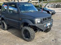 Usata Suzuki Jimny 82 CV (60 kW) 2001 Nero SUV