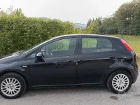 Usata Fiat Grande Punto 65 CV (47 kW) 2026 Bluazzurro Utilitaria
