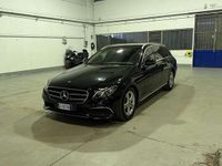 Usata Mercedes E200 160 CV (117 kW) 2019 Nero Station wagon