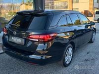 Usata Opel Astra Innovation 136 CV (100 kW) 2016 Nero Station wagon