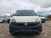 Begagnad Fiat Doblò Lounge 95 HK (69 kW) 2017 Vit Minibuss