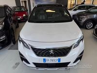 Usata Peugeot 5008 GT-line 130 CV (95 kW) 2018 Bianco SUV