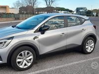 Usata Renault Captur Business 140 CV (102 kW) 2021 Grigio SUV