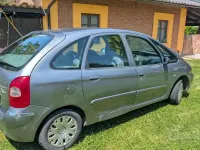 Usata Citroën Xsara Picasso 95 CV (69 kW) 2004 Grigio Monovolume