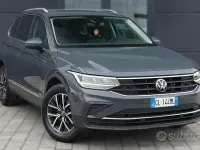 Usata VW Tiguan Life 150 CV (110 kW) 2022 Grigio SUV
