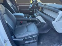 Usata Land Rover Defender S 200 CV (147 kW) 2023 Fuji white SUV