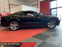 Usata Ford Mustang GT Premium 315 CV (231 kW) 2011 Nero Coupé
