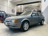 Usata Ford Escort 105 CV (77 kW) 1986 Other Berlina