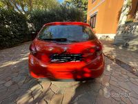Usata Peugeot 208 2016 Utilitaria