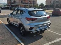 Usata MG ZS 106 CV (77 kW) 2023 Grigio Berlina