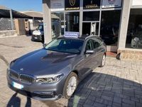 Usata BMW 520 Luxury Line 190 CV (139 kW) 2019 Grigio Station wagon