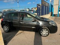 Usata Renault Clio II 2011 Nero Berlina