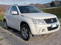 Usata Suzuki Grand Vitara 129 CV (94 kW) 2010 Bianco SUV