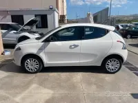 Usata Lancia Ypsilon 69 CV (50 kW) 2014 Bianco Utilitaria