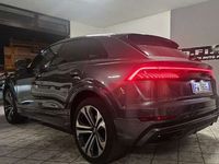 Usata Audi Q8 Sport 286 CV (210 kW) 2019 Grigio SUV