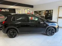 Usata Peugeot 2008 GT-line 102 CV (75 kW) 2019 Nero SUV