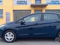 Usata Ford Fiesta Business Edition 80 CV (58 kW) 2015 Argento Utilitaria