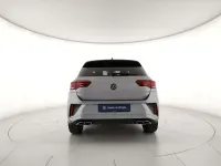 Usata VW T-Roc R-line 110 CV (80 kW) 2023 Pyrit silver metallizzato nero SUV