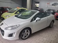 Usata Peugeot 308 CC Allure 112 CV (82 kW) 2011 Bianco Cabrio