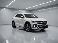 Usata VW T-Roc R-line 116 CV (85 kW) 2022 Beige SUV