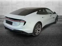 Usata Lotus Emeya 139 kW (190 CV) 2025 Grigio Utilitaria