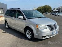 Usata Chrysler Grand Voyager Touring 163 CV (119 kW) 2010 Argento Monovolume