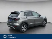 Usata VW T-Cross Style 95 CV (69 kW) 2019 Grigio pastello SUV