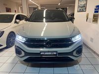 Usata VW T-Roc R-line 150 CV (110 kW) 2023 Grigio SUV