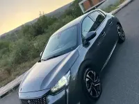 Usata Peugeot 208 Allure 102 CV (75 kW) 2020 Utilitaria