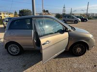Gebraucht Lancia Ypsilon 77 PS (56 kW) 2007 Grau Kleinwagen