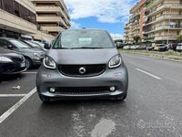 Begagnad Smart ForTwo Cabrio Prime 90 HK (66 kW) 2019 Grå Cab