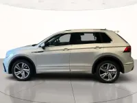Usata VW Tiguan R-line 150 CV (110 kW) 2022 Reflex silver metallizzato SUV