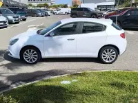 Usata Alfa Romeo Giulietta Super 120 CV (88 kW) 2019 Bianco Utilitaria