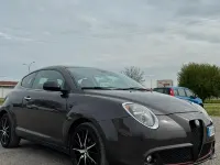 Usata Alfa Romeo MiTo Distinctive 95 CV (69 kW) 2015 Nero Utilitaria
