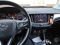 Usata Opel Crossland X 120 CV (88 kW) 2017 Grigio SUV